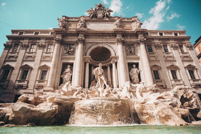 Italien Flüge mit SkyExplorer